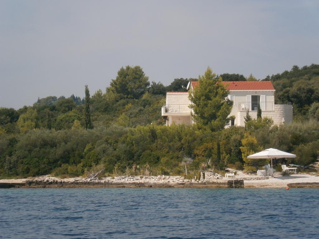Apartments Grbin (Adults Only) Lumbarda Bagian luar foto