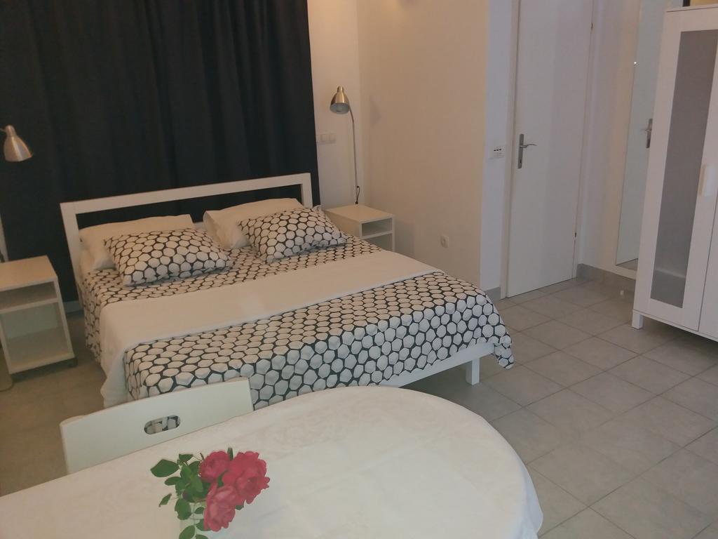 Apartments Grbin (Adults Only) Lumbarda Bagian luar foto