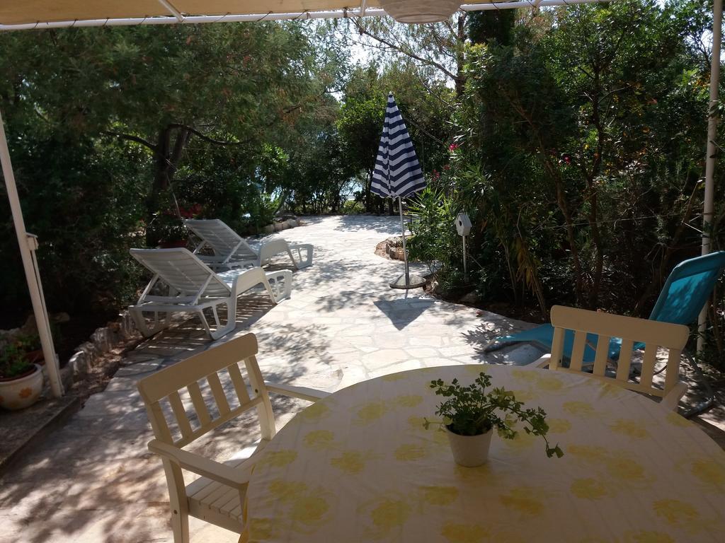 Apartments Grbin (Adults Only) Lumbarda Bagian luar foto