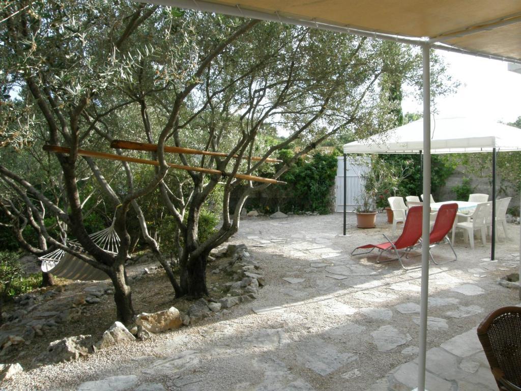 Apartments Grbin (Adults Only) Lumbarda Bagian luar foto